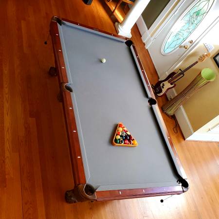 Solo Knoxville Grey Felt Pool Table 45 Solo Knoxville Grey Felt Pool Table 45
